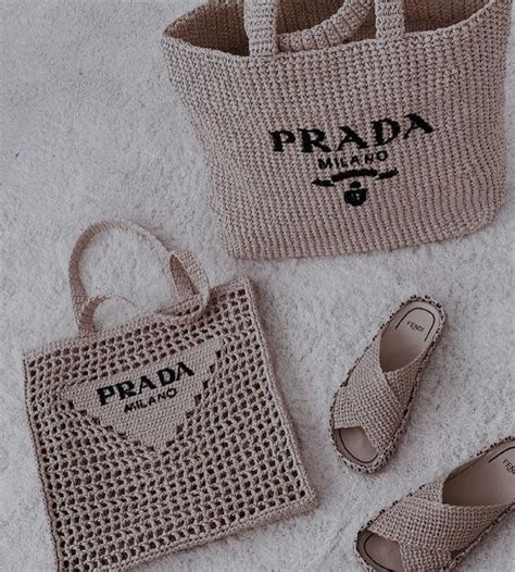 bolso ganchillo prada